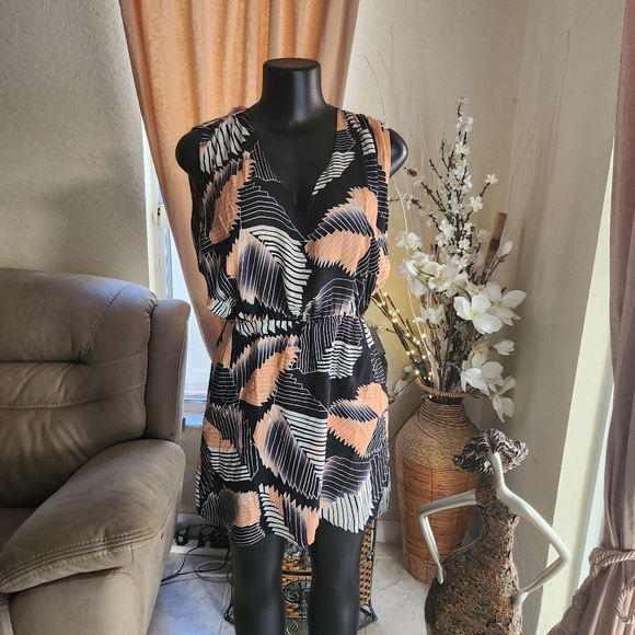 Parker dress size M NEW